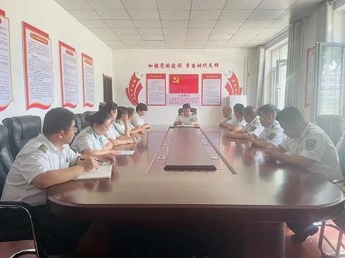 1白合收费站组织召开第三季度安全领导小组会议照片.jpg 1白合收费站组织召开第三季度安全领导小组会议照片.jpg