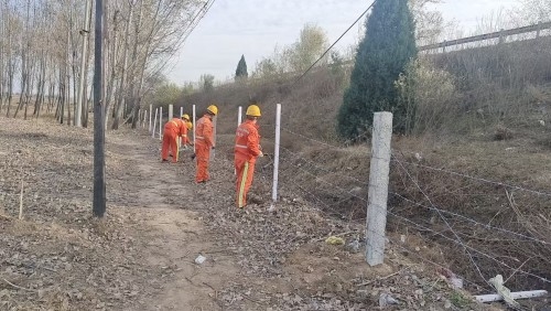 944f8908fe452178a0acd68375e4ee1d_副本.jpg 944f8908fe452178a0acd68375e4ee1d_副本.jpg